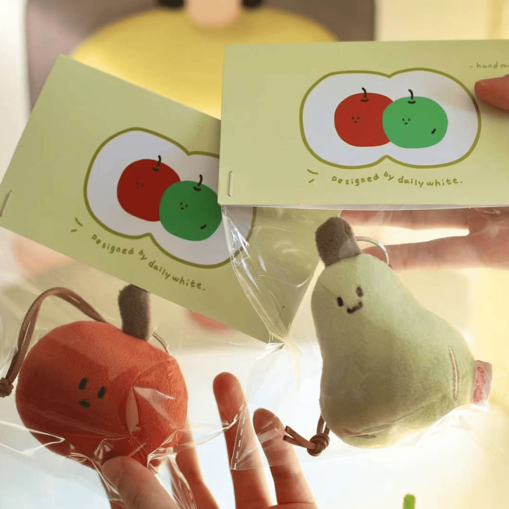 【✨超人氣商品✨】25款 一般版 手工刺繡掛件